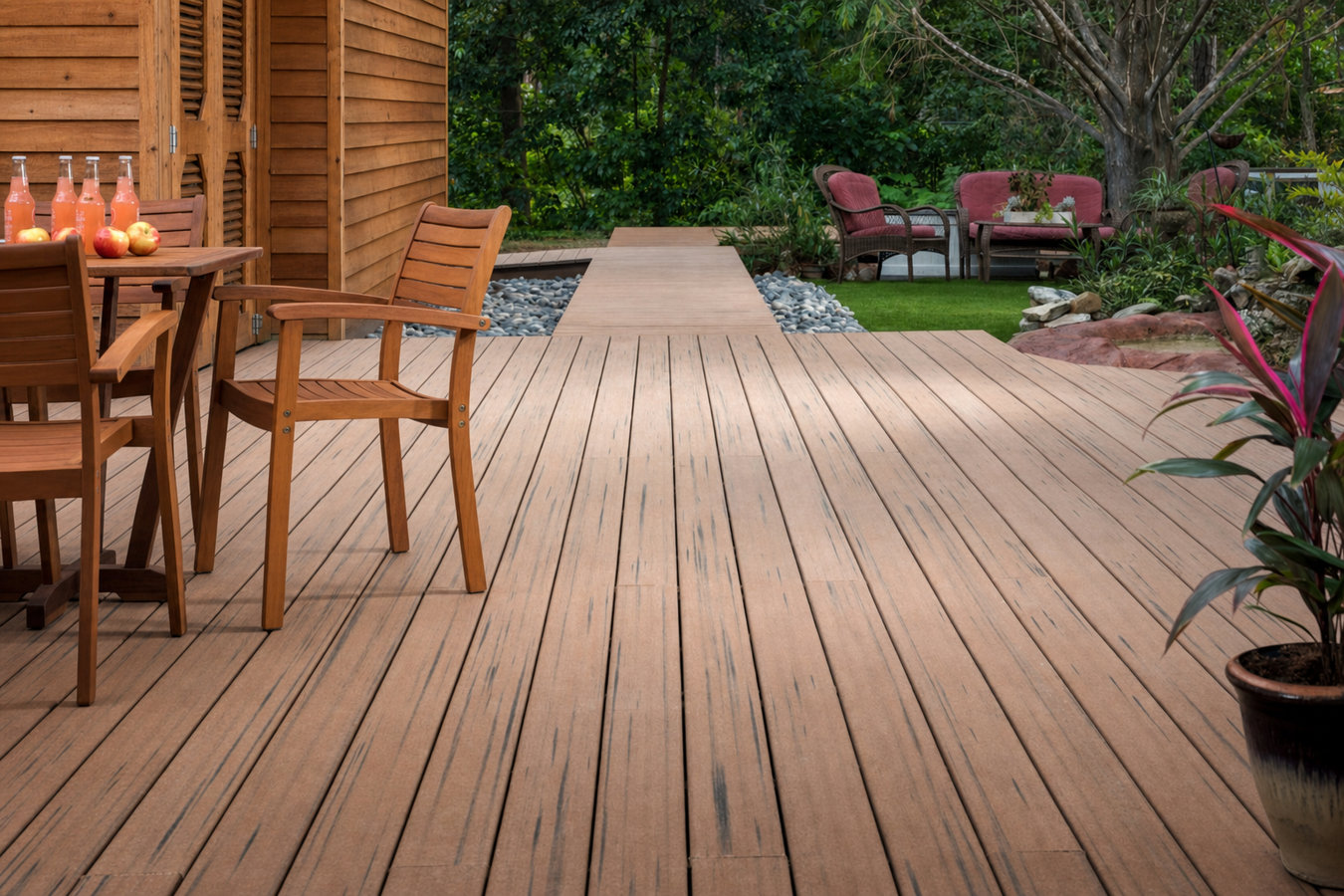 Professional deck builder in Galveston, TX